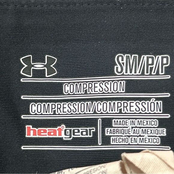 Under Armour Women’s Small Leggings Compression Heatgear Cropped Black - Picture 5 of 5